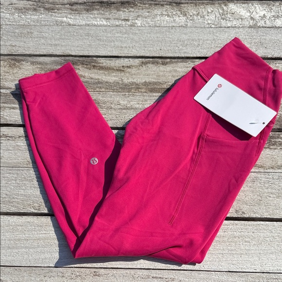 Lululemon Wunder Train High-Rise Tight Pockets 25"
Passionate PINK size 6 NWT - Picture 1 of 6